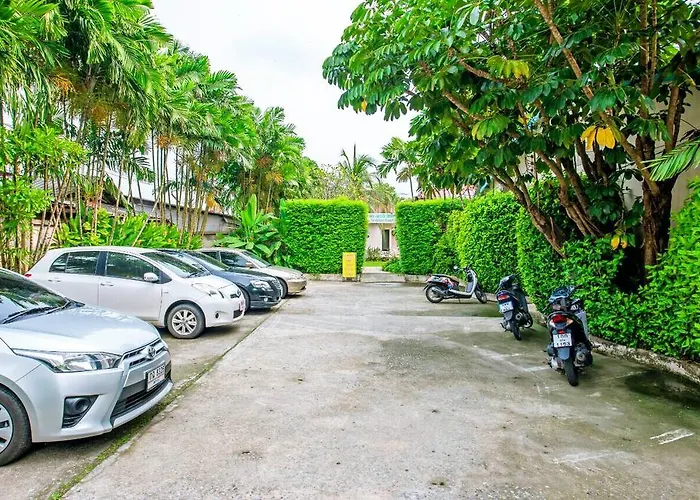 Baantonsai Garden Resort - SHA Extra Plus